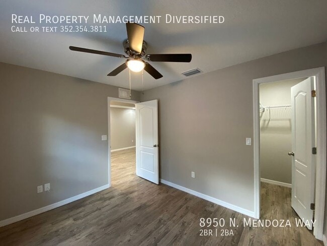 Building Photo - 8950 N Mendoza Way