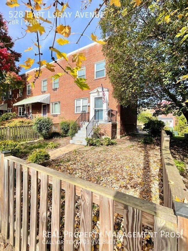 Building Photo - 528 E Luray Ave