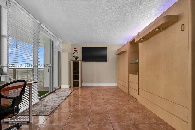 Building Photo - 3180 S Ocean Dr