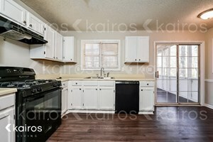 Building Photo - 835 Ashley Ln