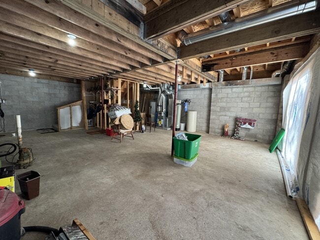 Building Photo - N. N Townline Rd