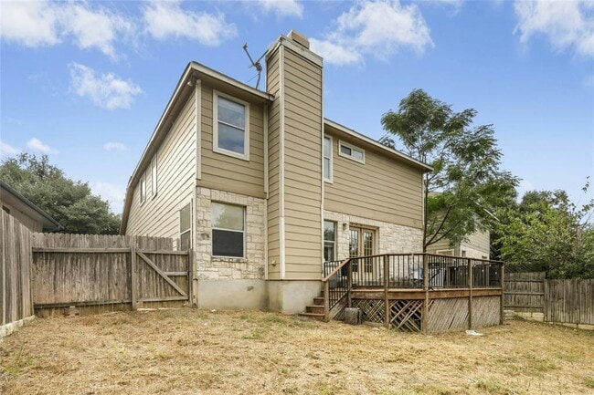 Building Photo - 1705 Gaylord Dr