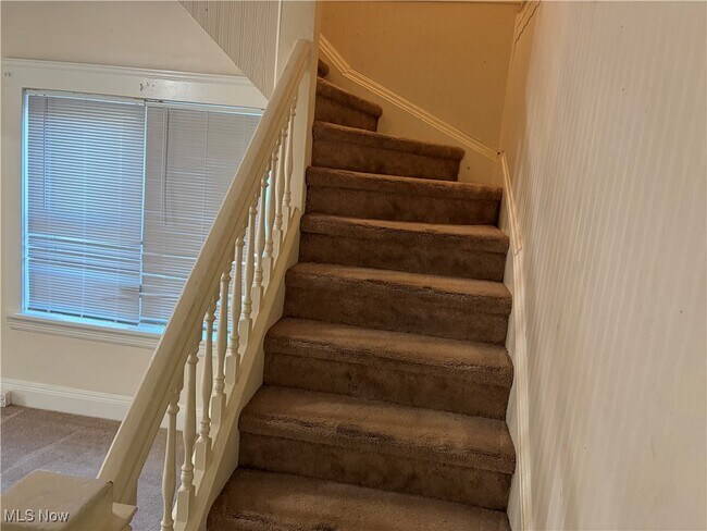 Building Photo - 3653 W 46th St