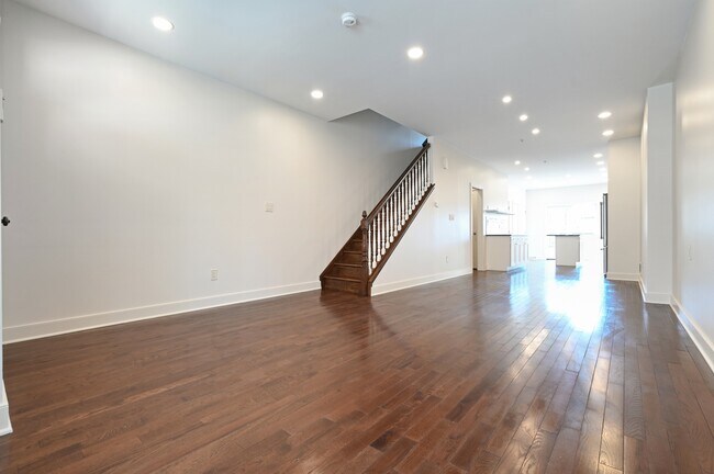 Building Photo - 4059 St Johns Way