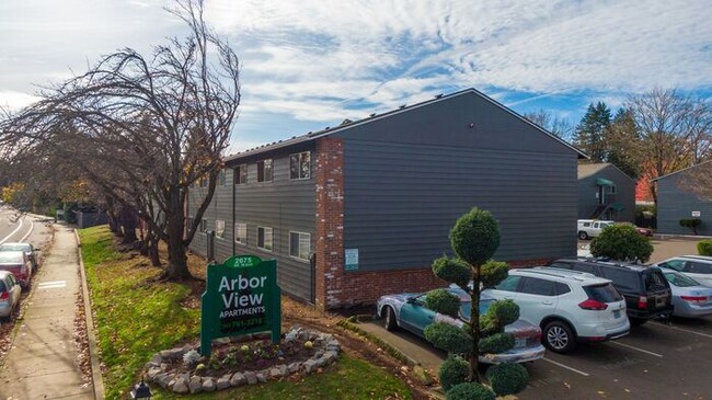 Building Photo - Spring Specials Won’t Last! 1-Month Rent F...
