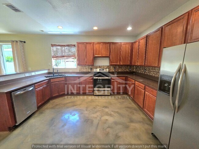 Building Photo - 18822 Sunterra Dr