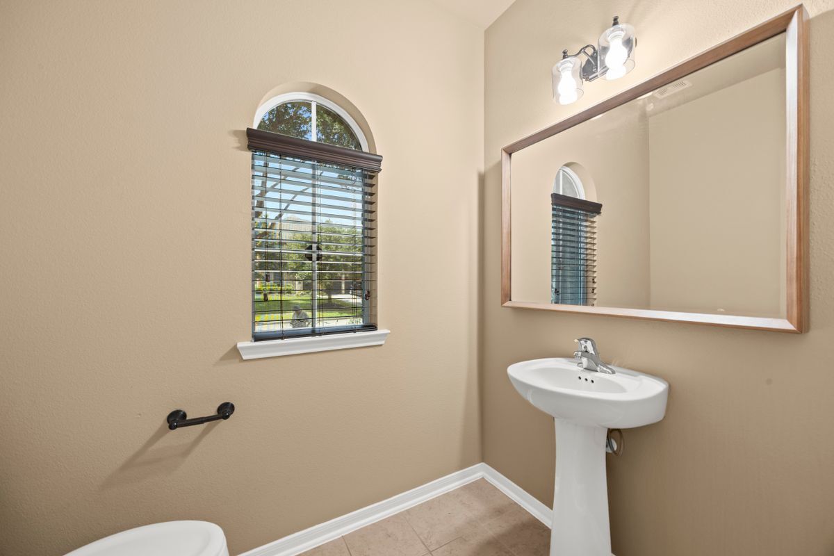 Building Photo - 13938 Sawmill Run Ln