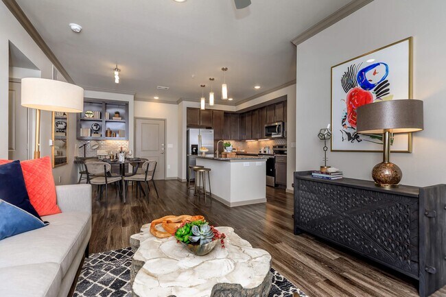 Primary Photo - Your Dream Home – 6 Weeks Free!