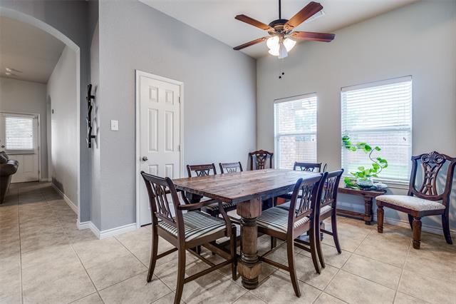 Building Photo - 9204 Lockhart Dr