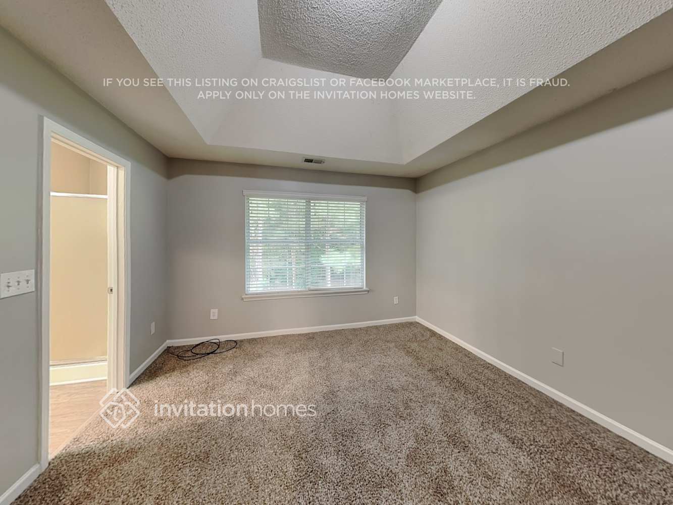 Building Photo - 5449 Sweetsprings Dr SW