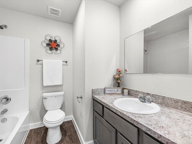 Building Photo - 12603 Telge Rd