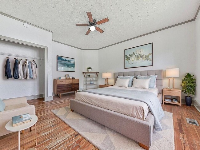 Building Photo - 22 Ohio St