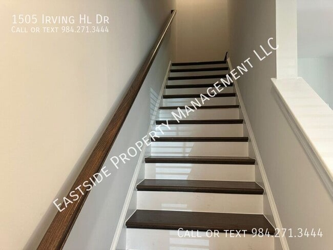 Building Photo - 1505 Irving Hl Dr