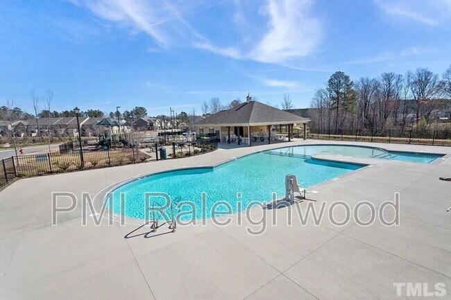 Building Photo - 1195 Chestnut Bluff Run