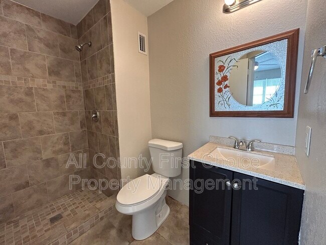 Building Photo - 6600 121st Ave N