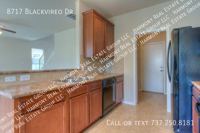 Building Photo - 8717 Blackvireo Dr