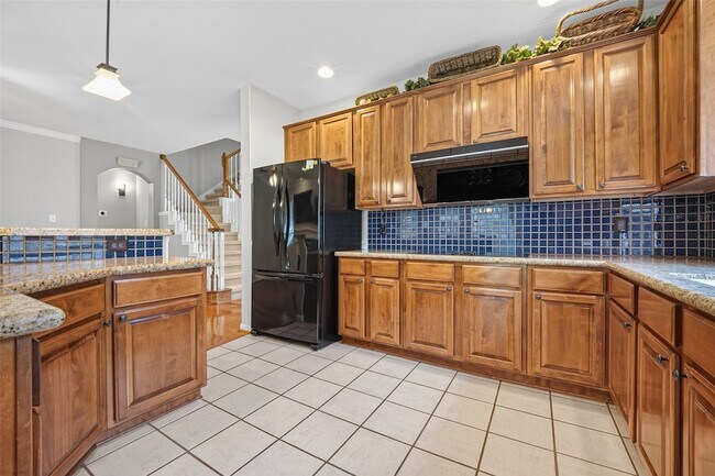 Building Photo - 4414 Ringrose Dr