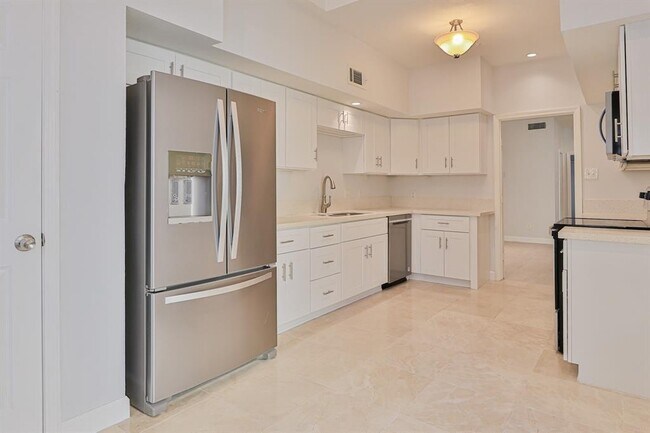 Building Photo - 12625 Memorial Dr