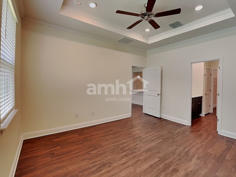 Building Photo - 6347 Emerald Hls Wy