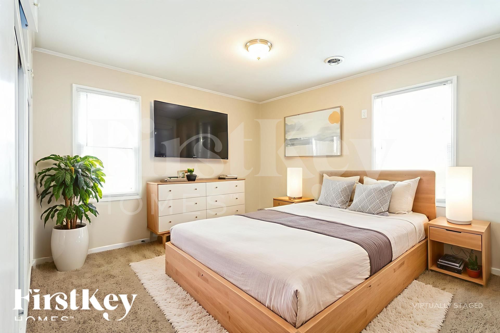 Building Photo - 374 Oswego St