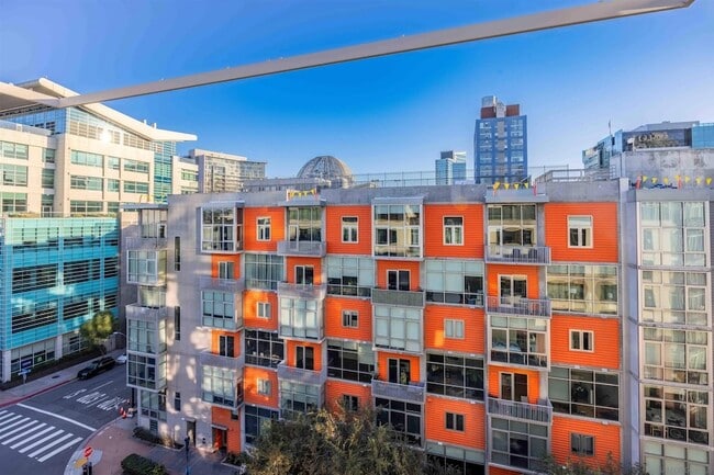 Building Photo - 1050 Island Ave