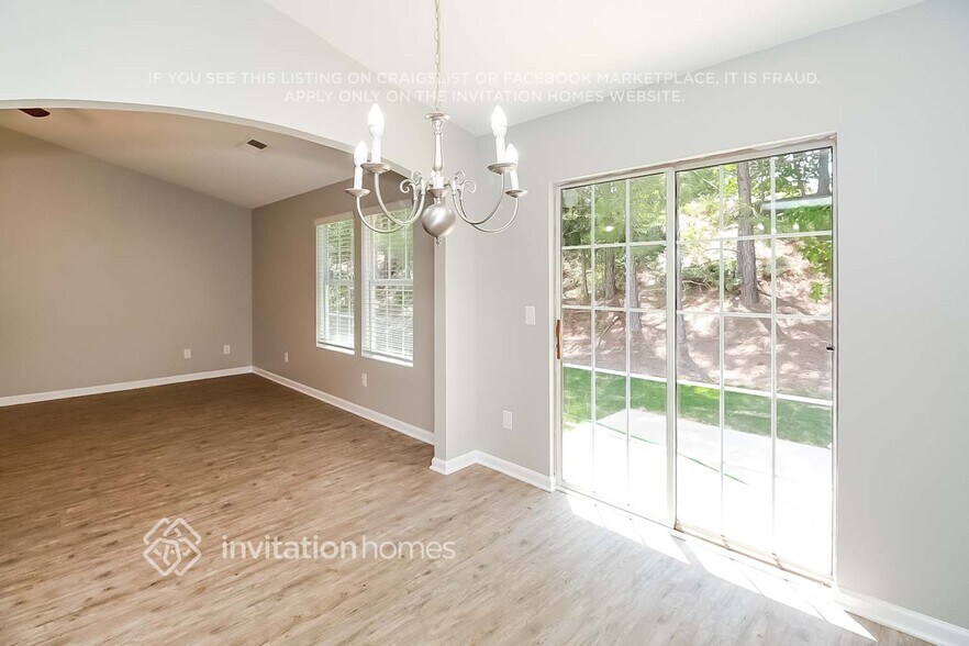 Building Photo - 6778 Merrywood Dr