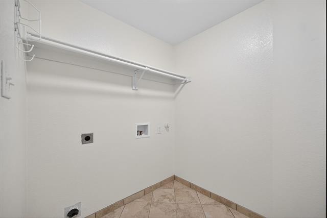 Building Photo - 313 Cave River Dr