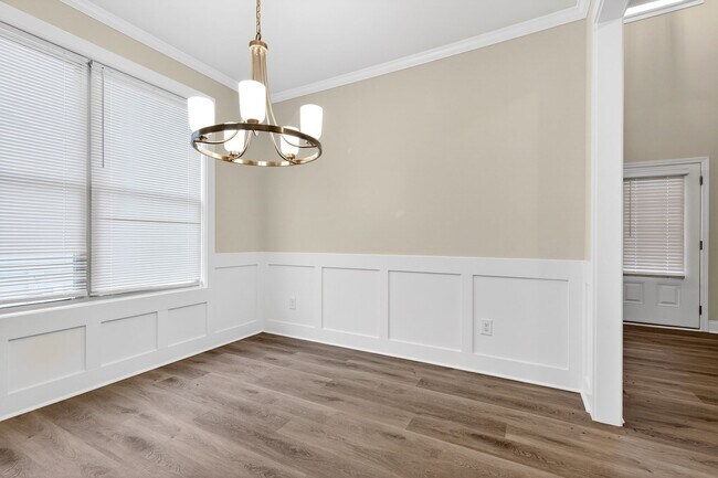 Building Photo - 4 BEDROOM SINGLE FAMILY HOME IN BRASELTON!