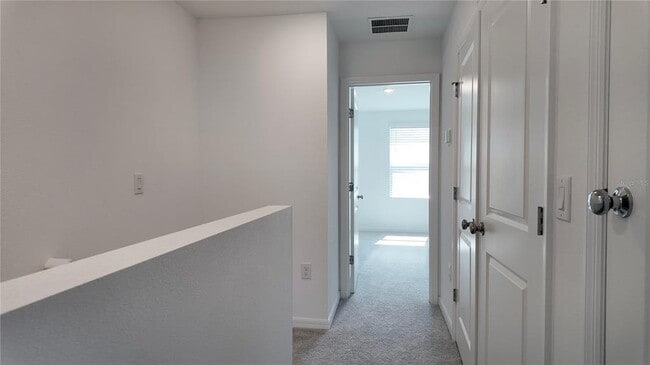 Building Photo - 2937 Skyline Lp