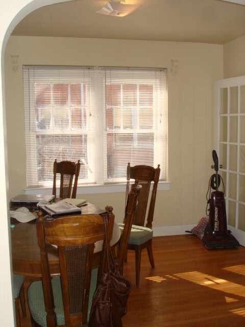 Building Photo - Aug 1st 2026/2027 Pre-leasing Close to 1.5 Blks to CSU & Old Town