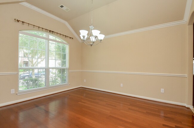 Building Photo - 6022 Preserve Ln