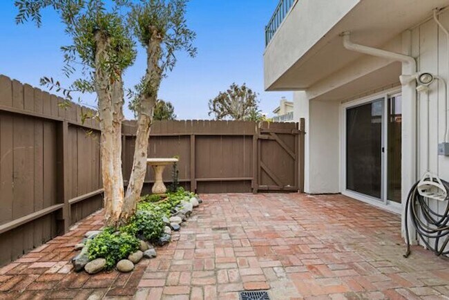 Building Photo - Ocean View Home in Ocean Hills San Clemente