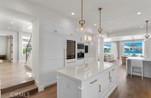 Building Photo - 2401 Bayshore Dr