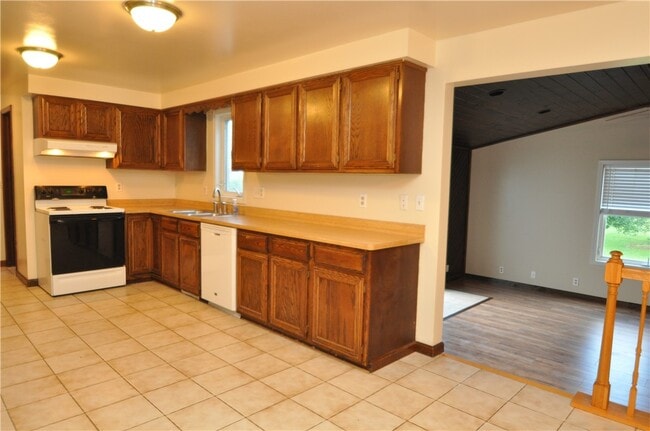 Building Photo - 48 Delemere Blvd