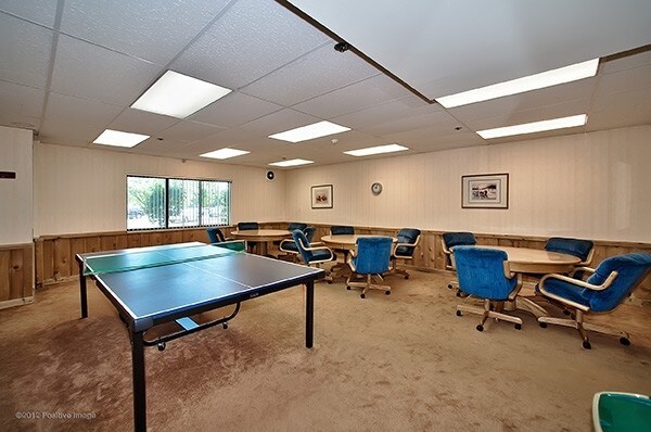 Building Photo - 6340 Americana Dr