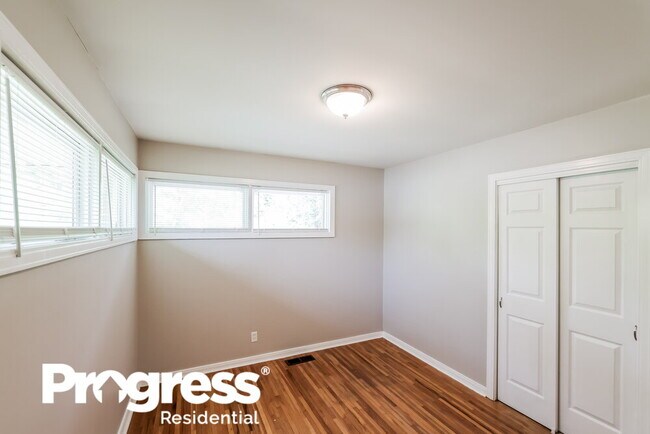 Building Photo - 1507 29th Ave