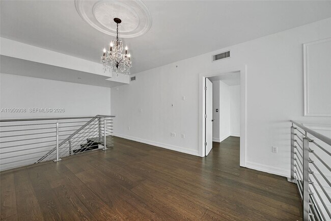 Building Photo - 900 Biscayne Blvd