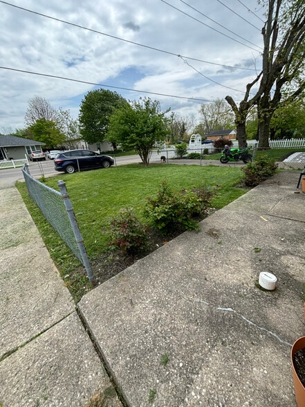 Building Photo - 173 Olive Rd