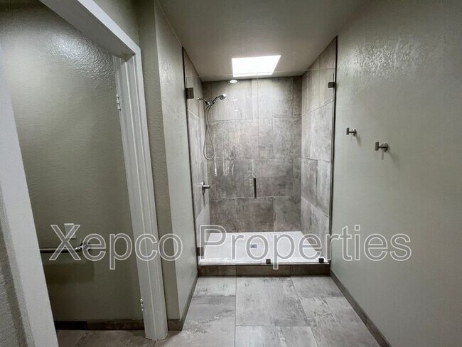 Building Photo - 41737 Armanac Ct
