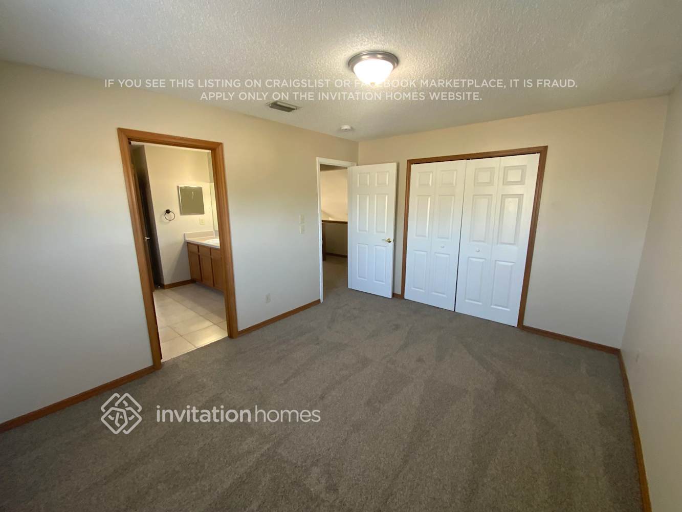 Building Photo - 908 Silver Leaf Pl