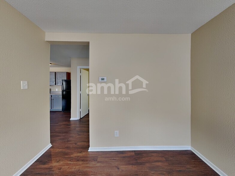 Building Photo - 8349 Sansa St