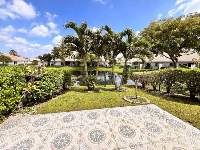 Building Photo - 11281 SW 18th Ct