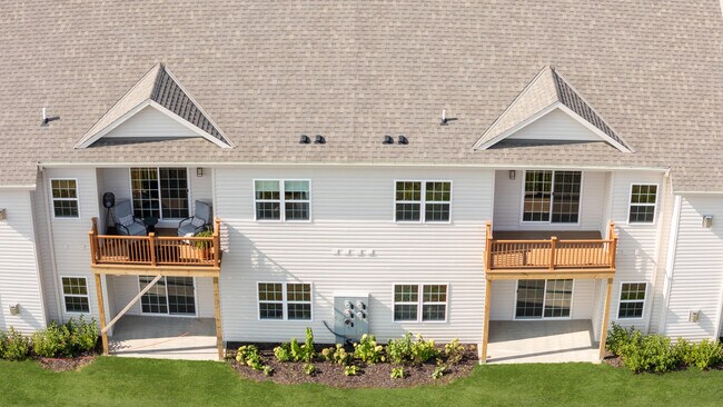 Building Photo - 1776 Horseshoe Ln