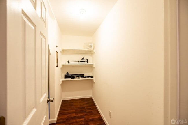 Building Photo - 29 Vocisano Ct