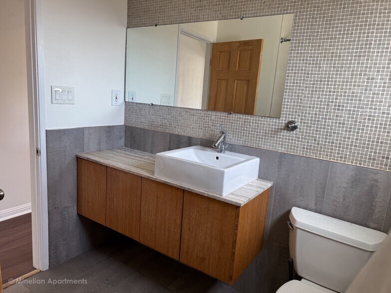 Building Photo - 1813 12th St