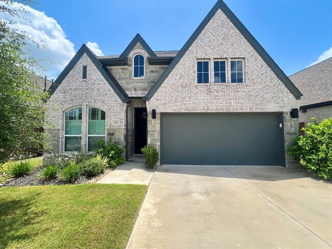 Building Photo - 111 Chinaberry Bnd
