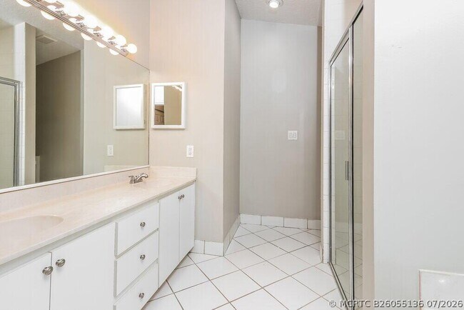 Building Photo - 4075 Sabal Lakes Rd