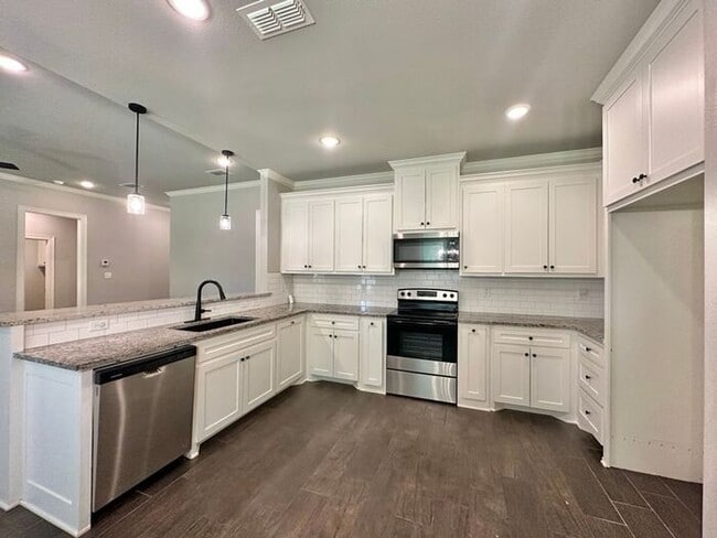 Building Photo - Almost Ready! Gorgeous 3 Bedroom 2 Bath in Nolan Farms Community in Winona!
