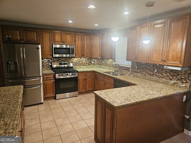 Building Photo - 9376 Carnes Crossing Cir
