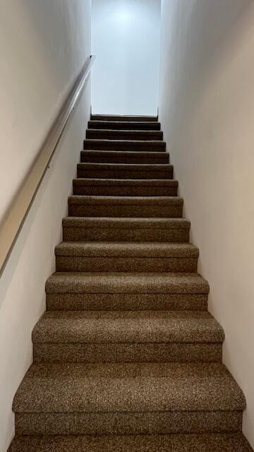 Building Photo - 1914 Cypress Ln